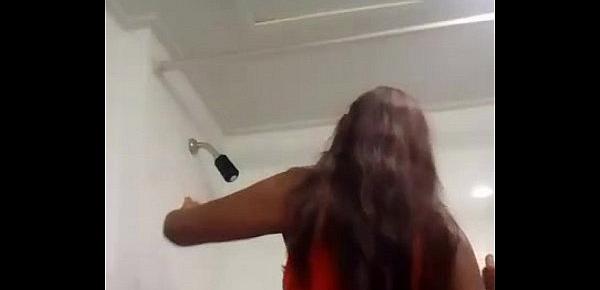  swathi naidu shows her nude body in bathroom
